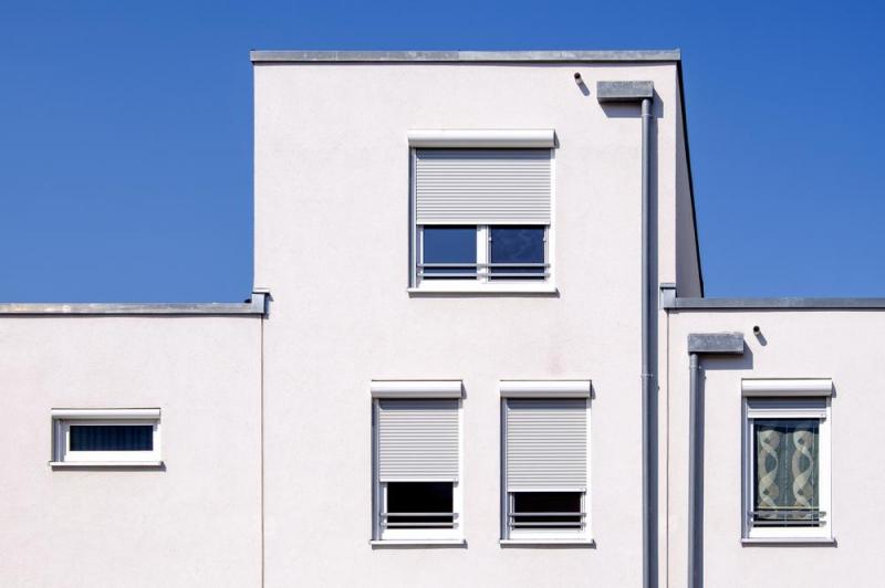 Portes d'entr&eacute;e &agrave; &Eacute;couflant, comment bien choisir ?